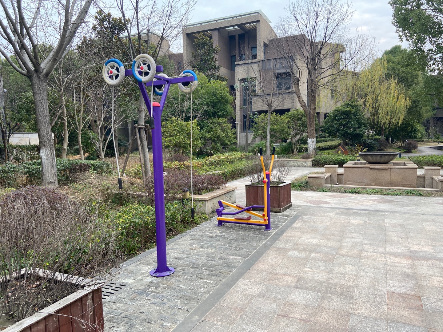 遠香湖9號小區市民健身點