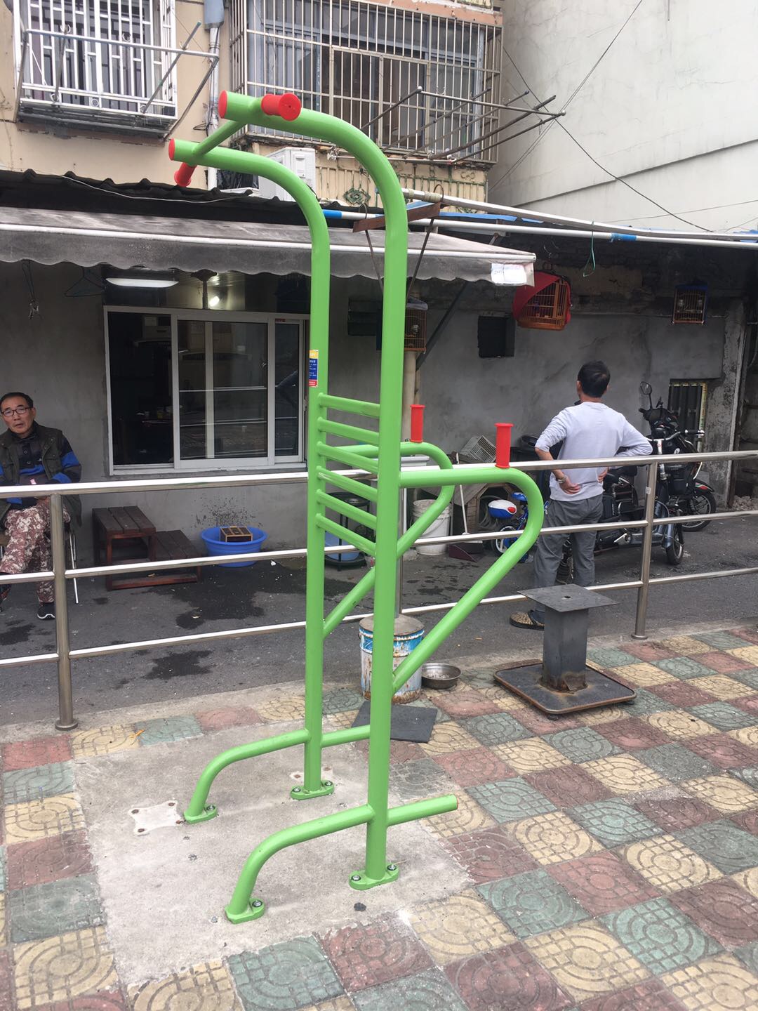 多功能鍛煉器