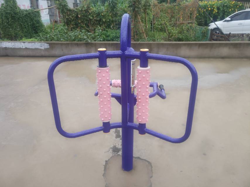 腰背按摩器
