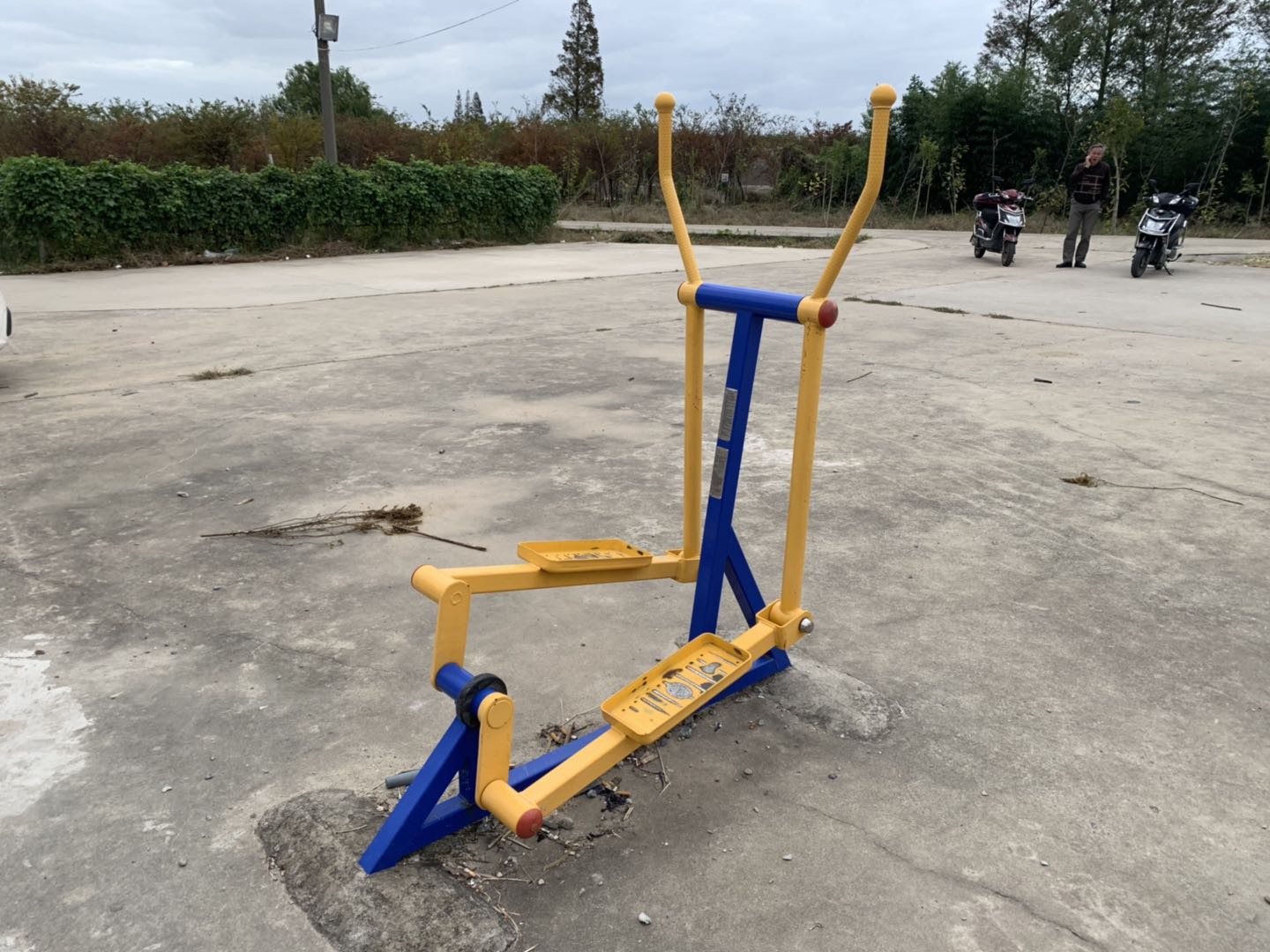 室外橢圓機