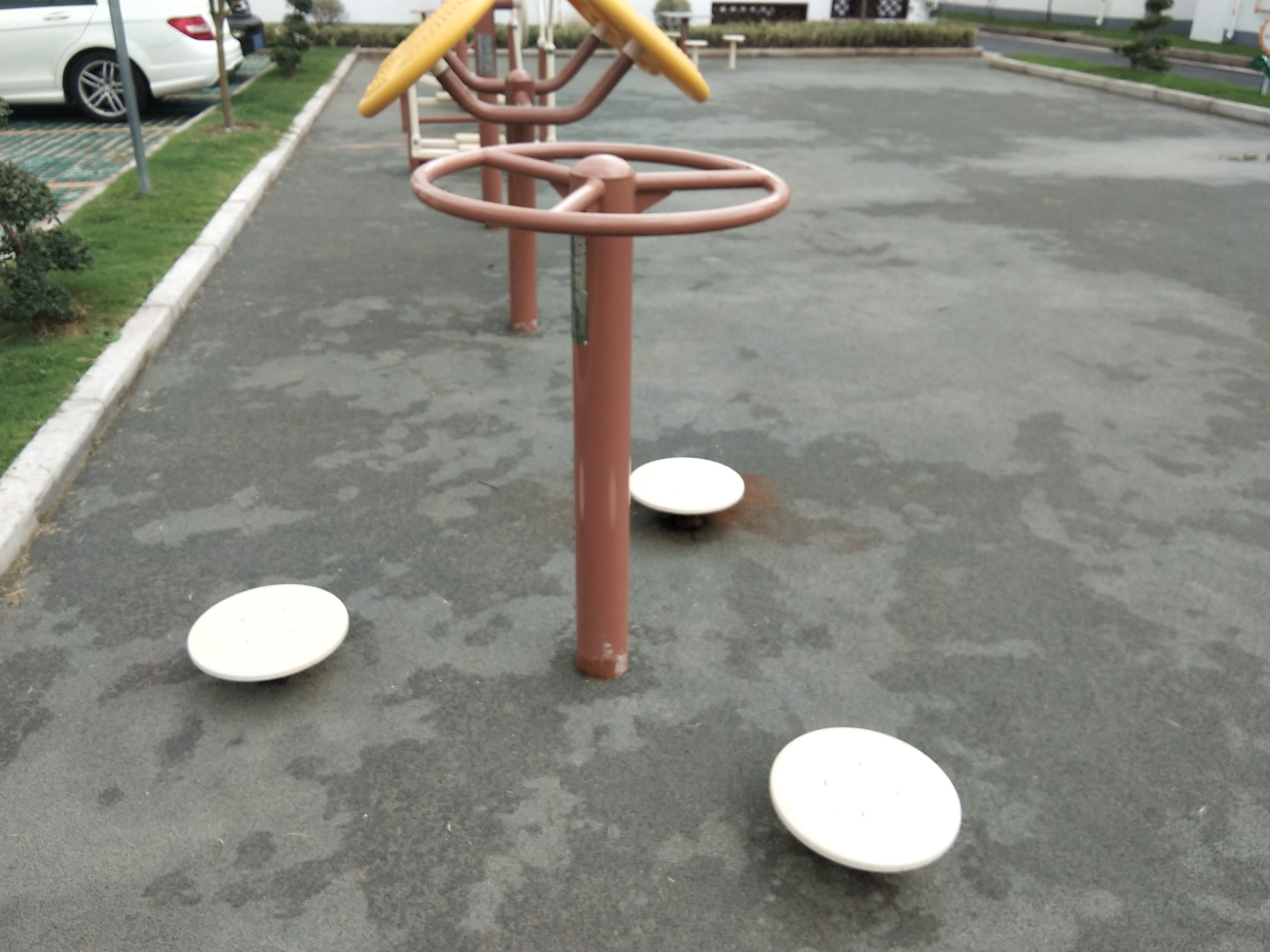 扭腰器