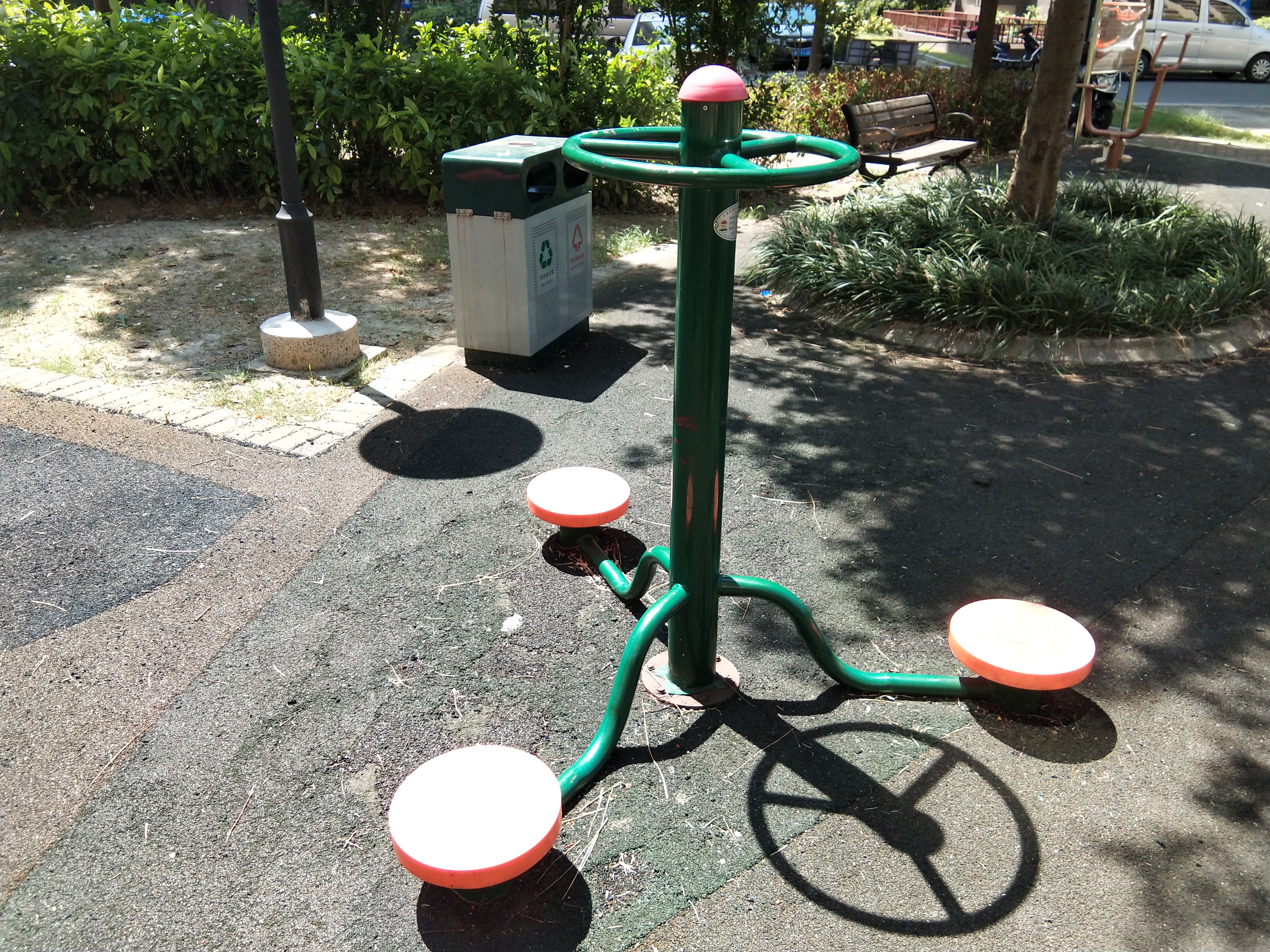 扭腰器