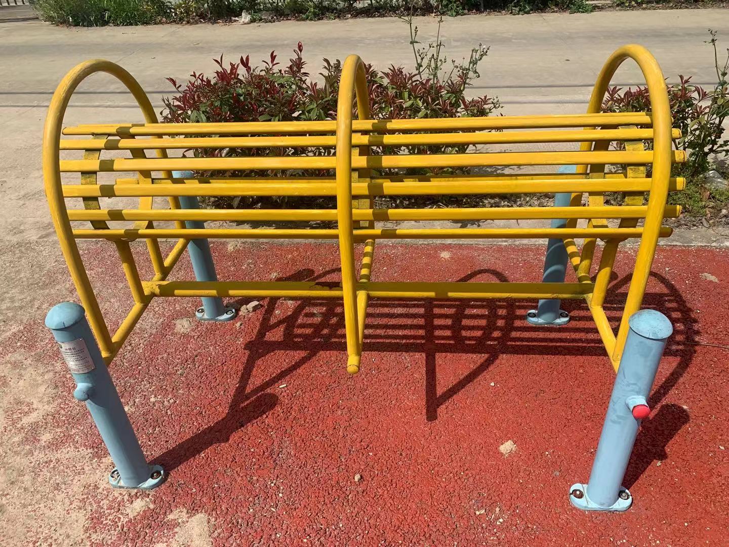 伸腰器
