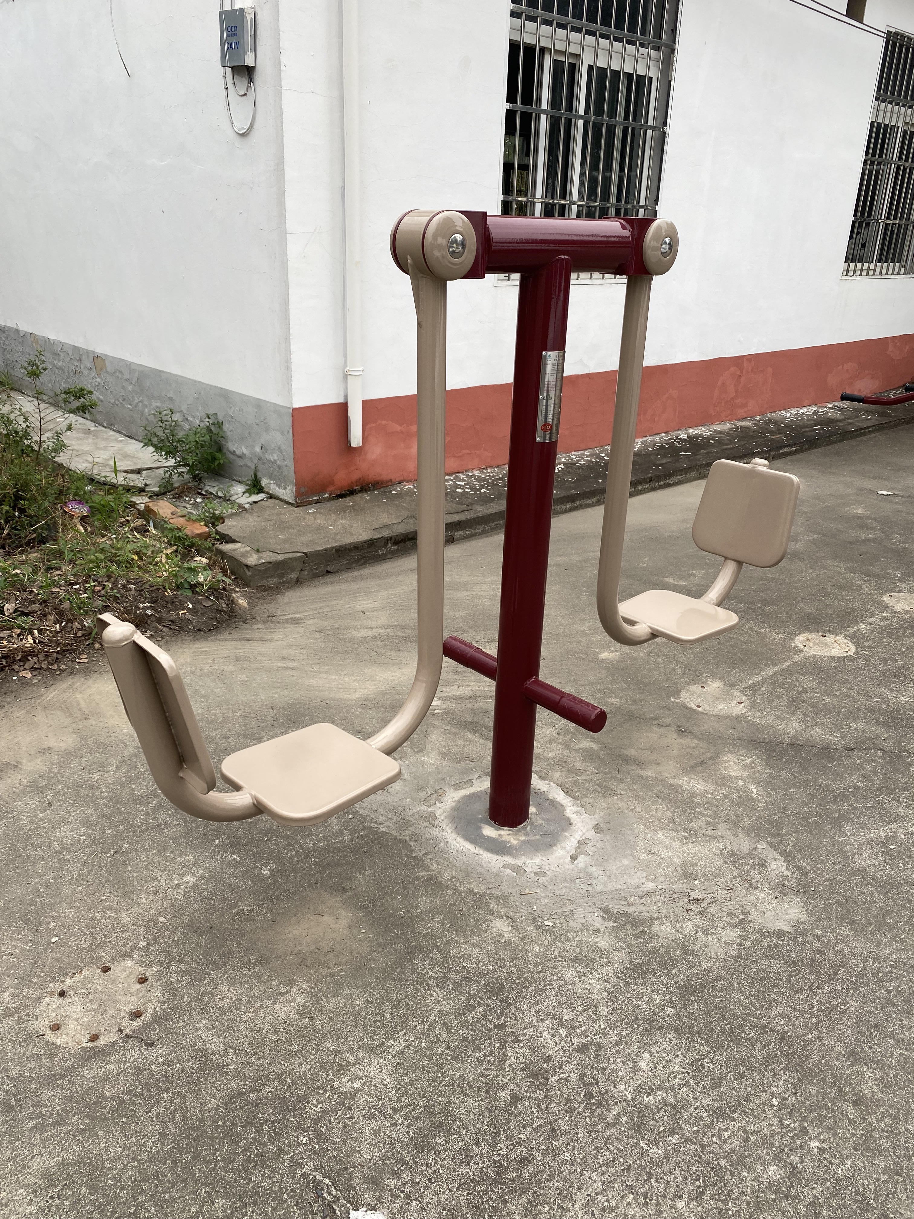 雙人坐蹬器