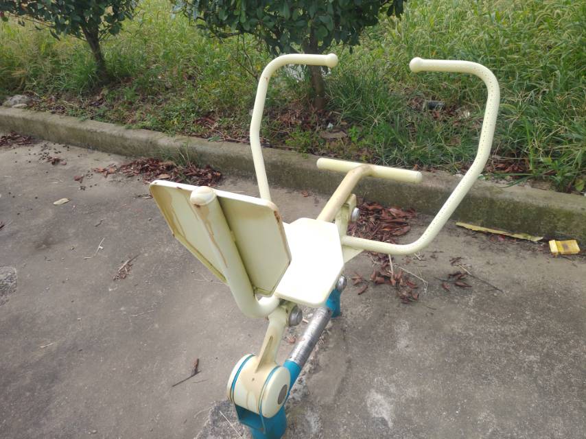 劃船器