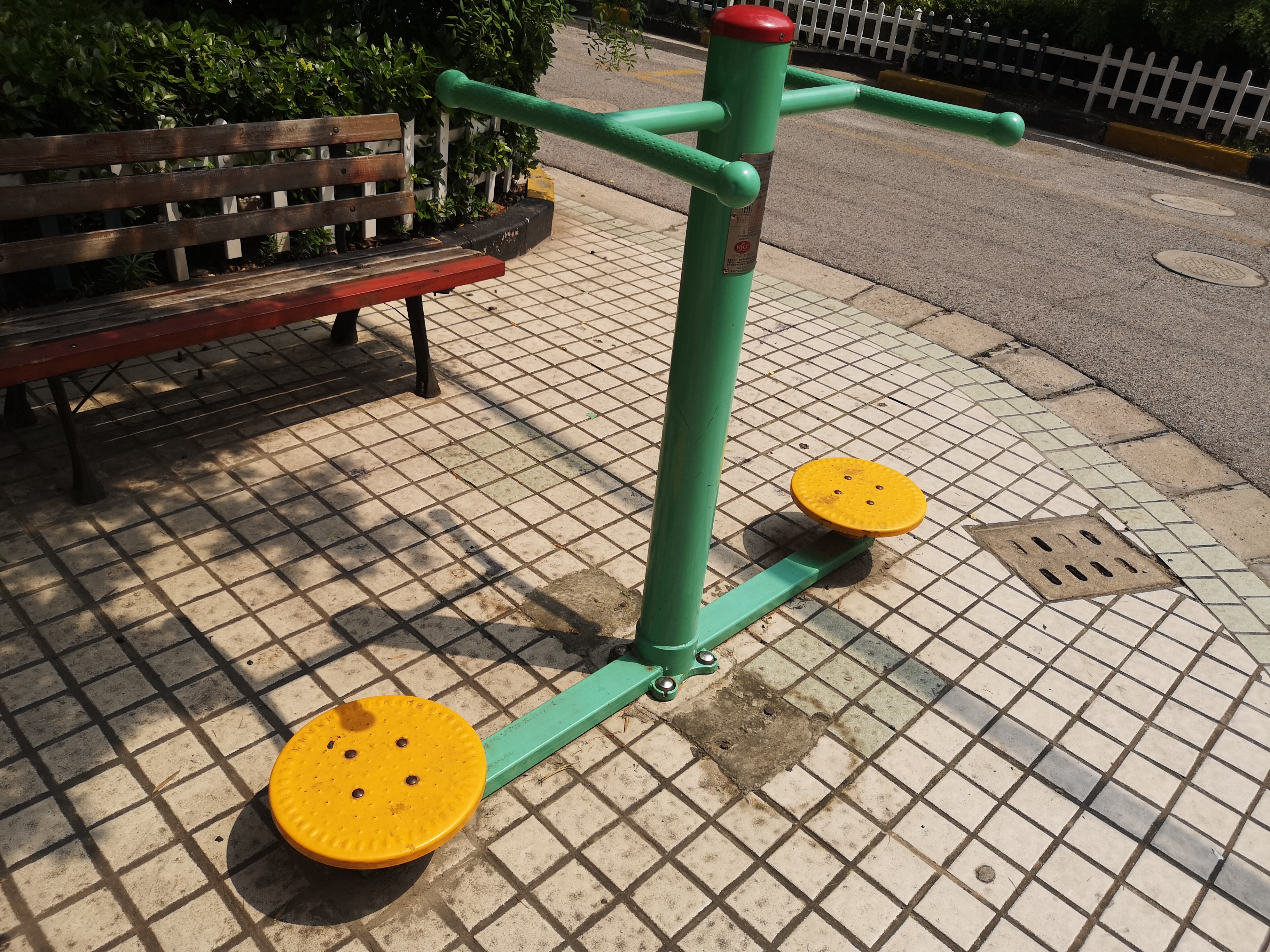 二位扭腰器