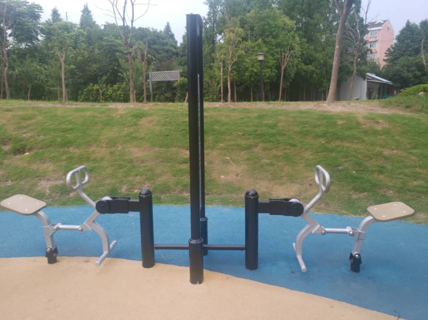 騎馬機