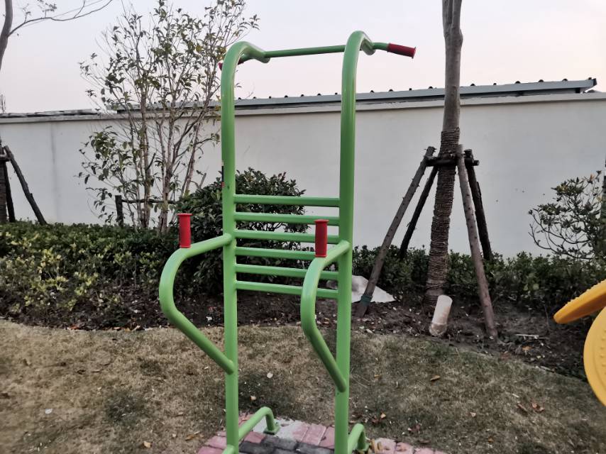 多功能鍛煉器