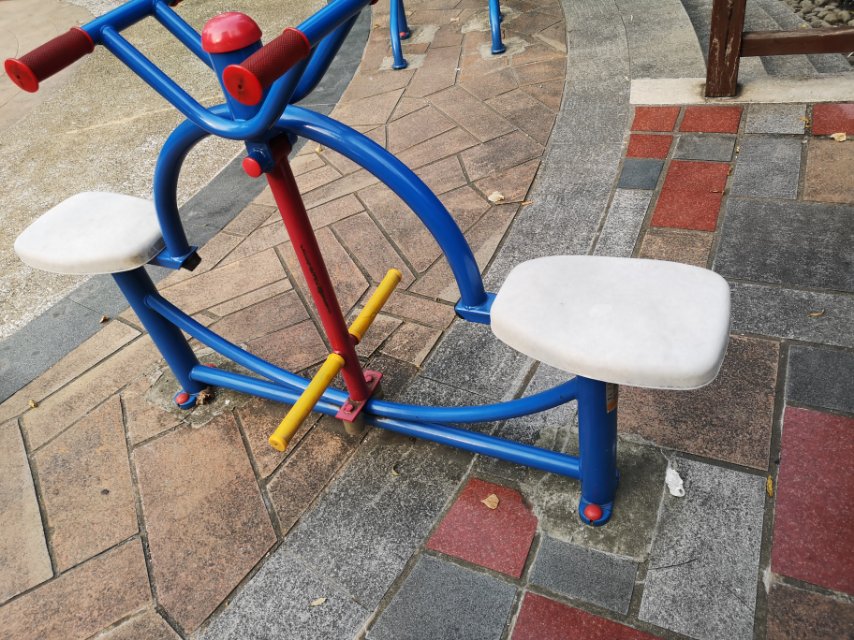 下肢康復器