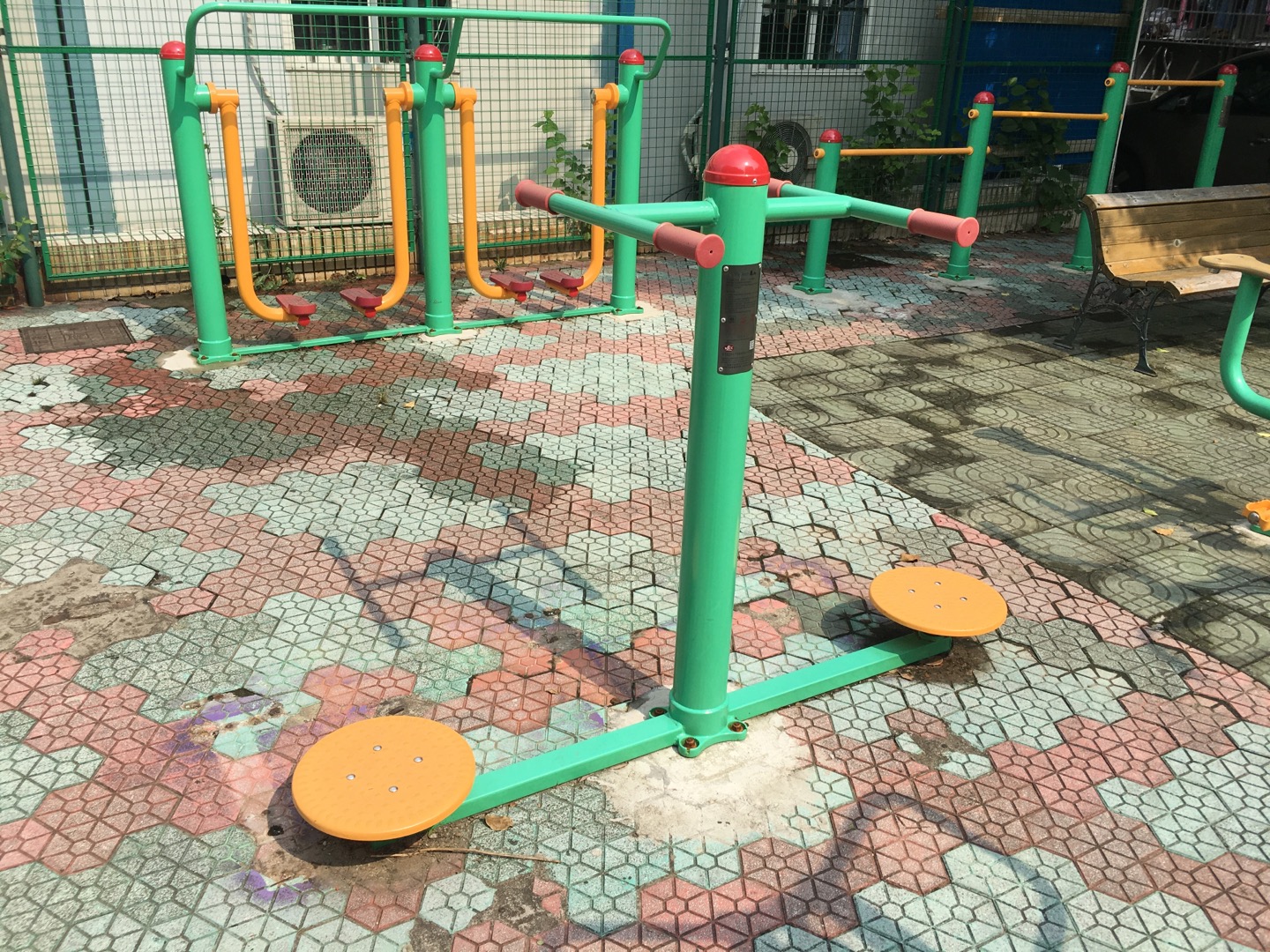二位扭腰器