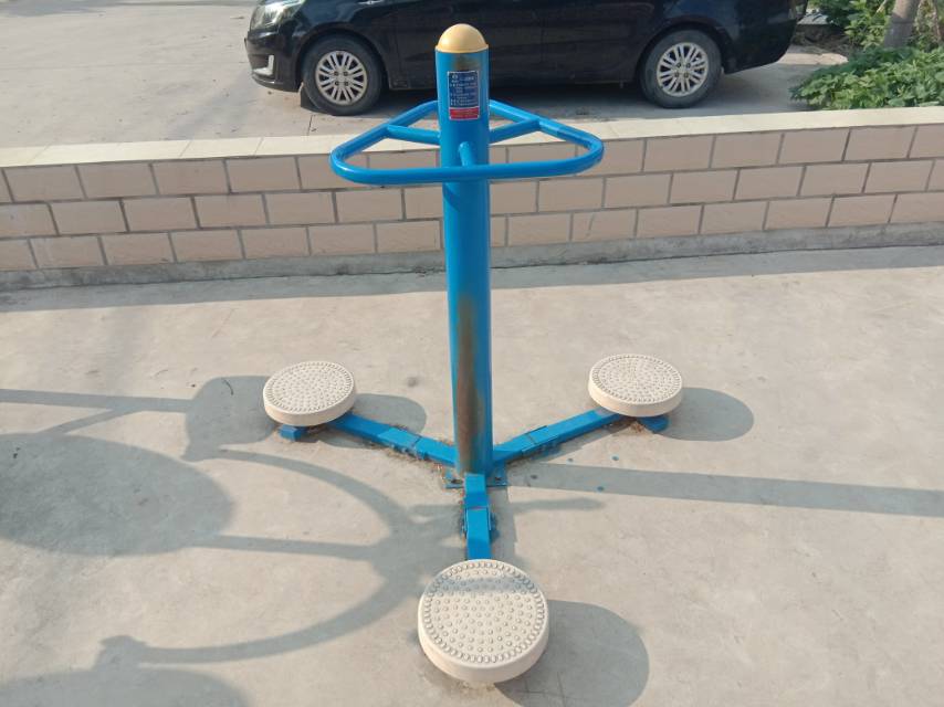扭腰器