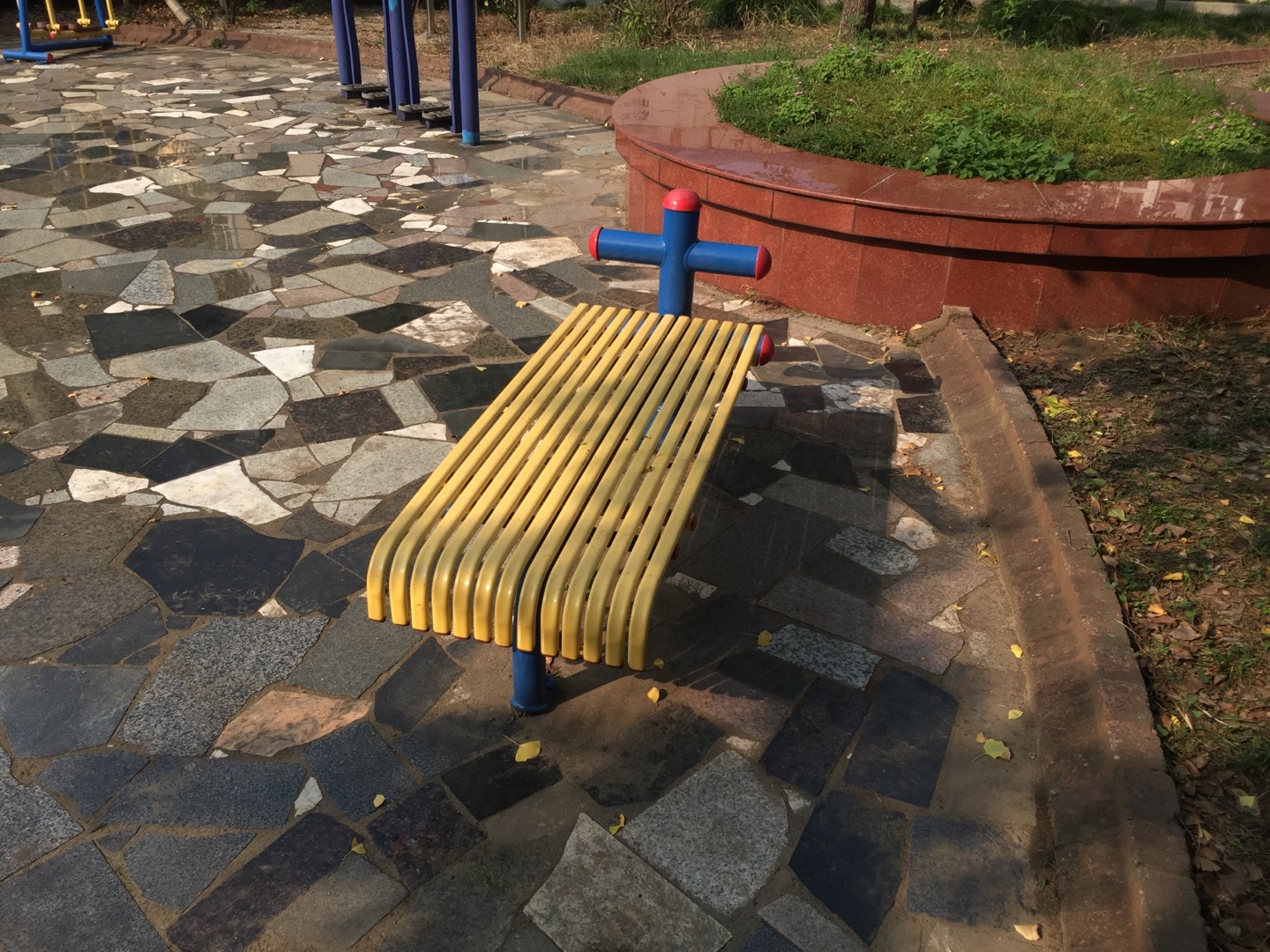 仰臥起坐板