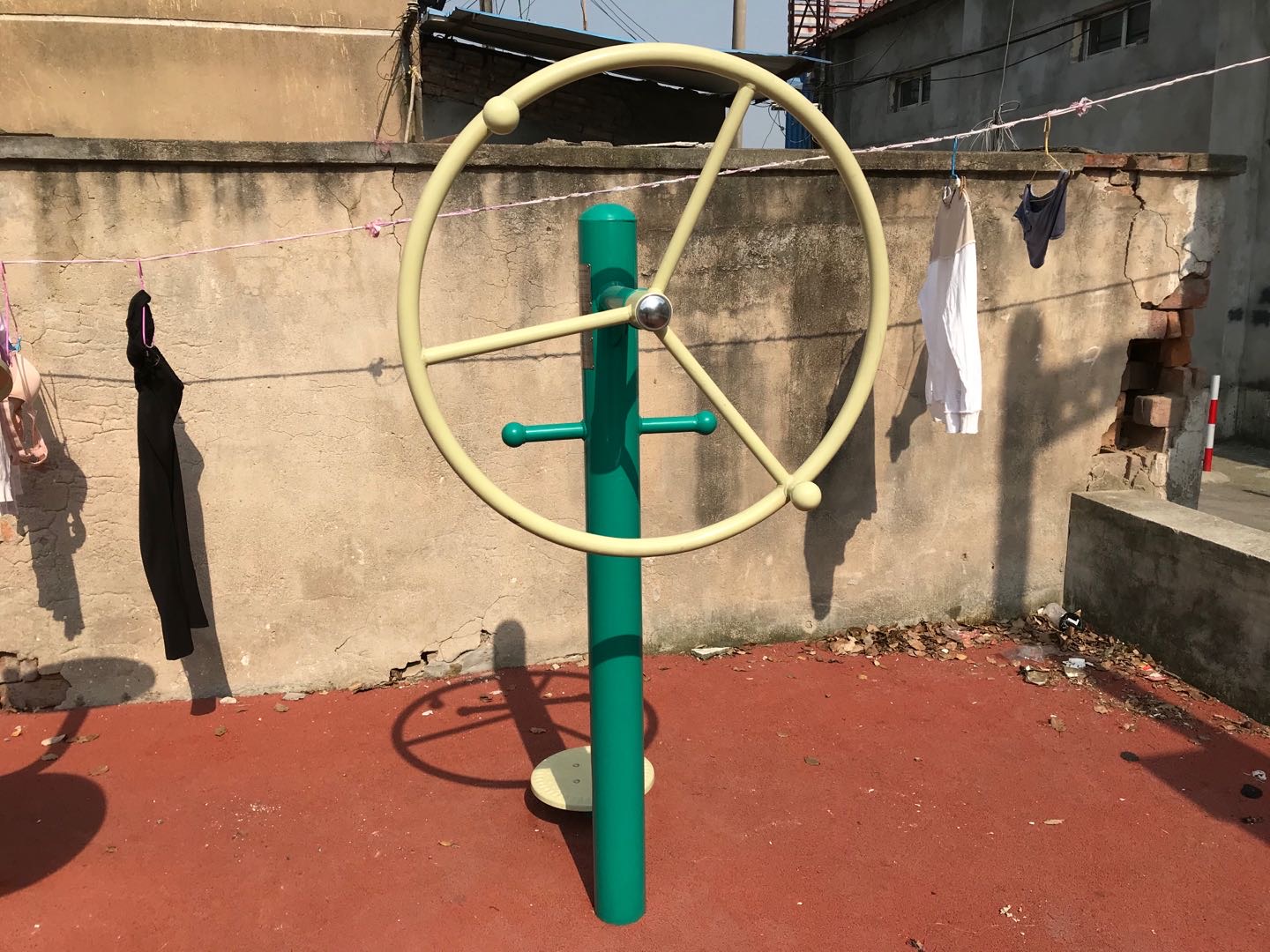 轉輪扭腰器