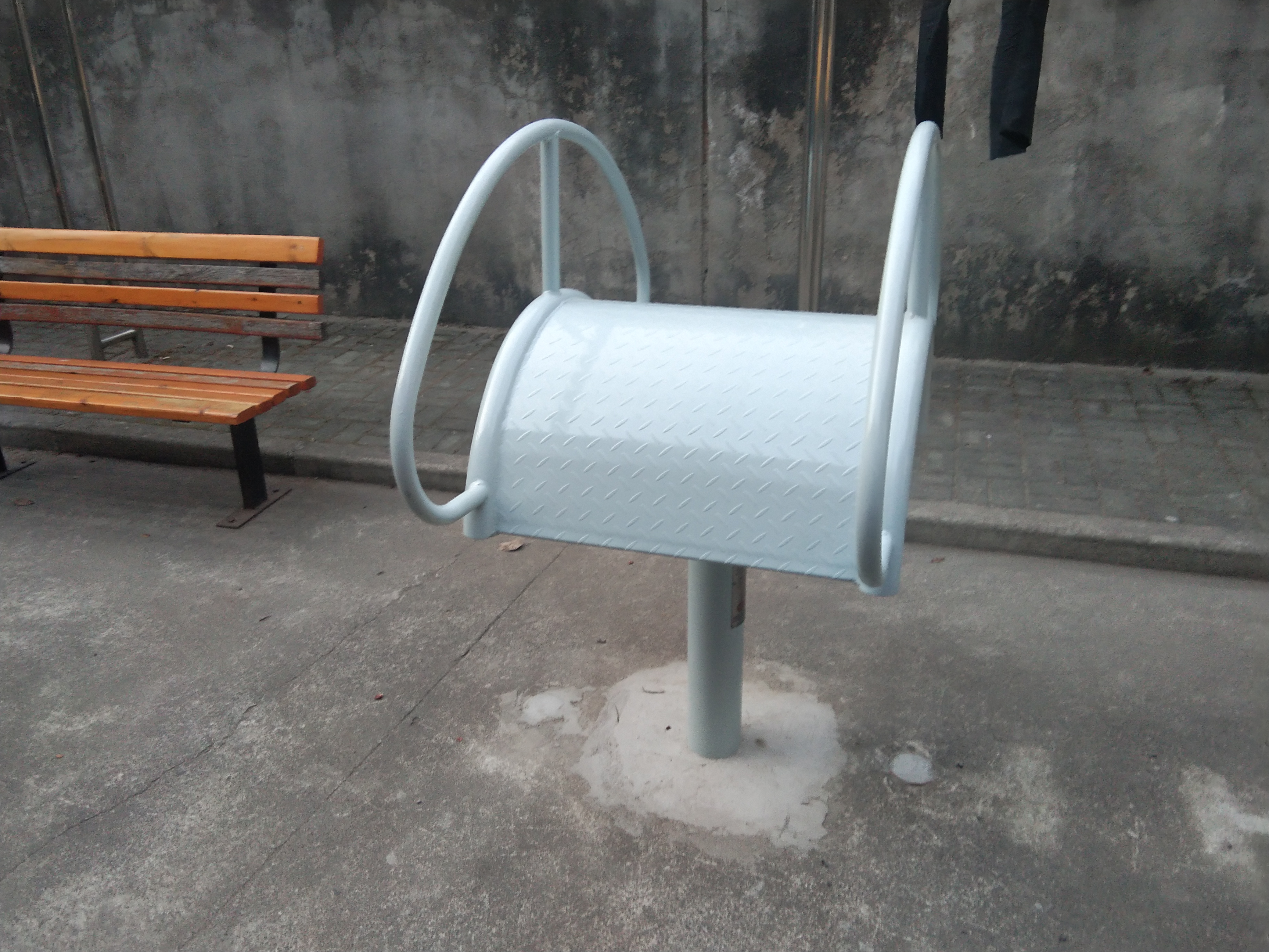 伸腰器