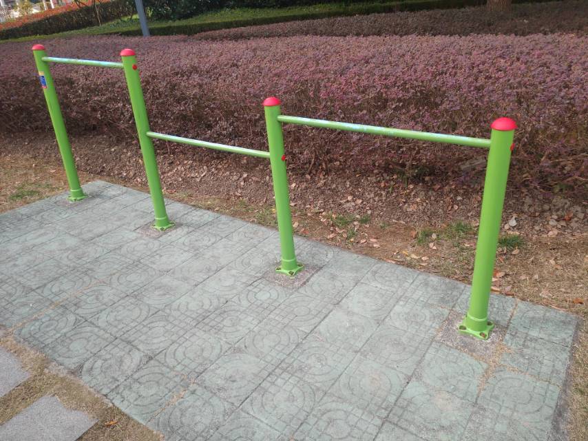 擱腿杠