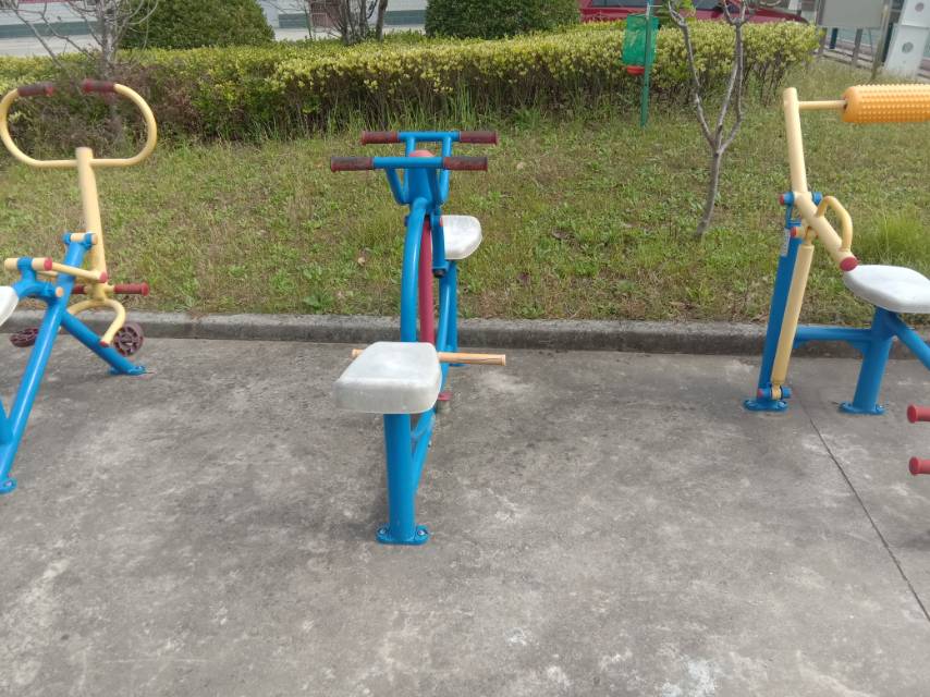 下肢康復器