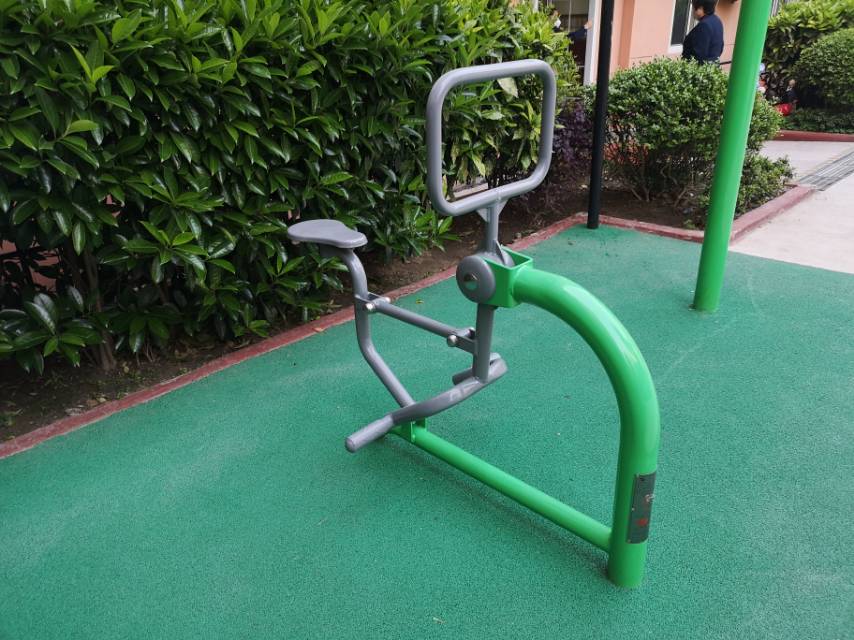騎馬機