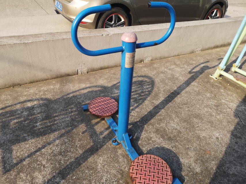 扭腰器