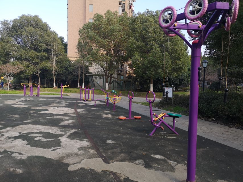 逸仙四村