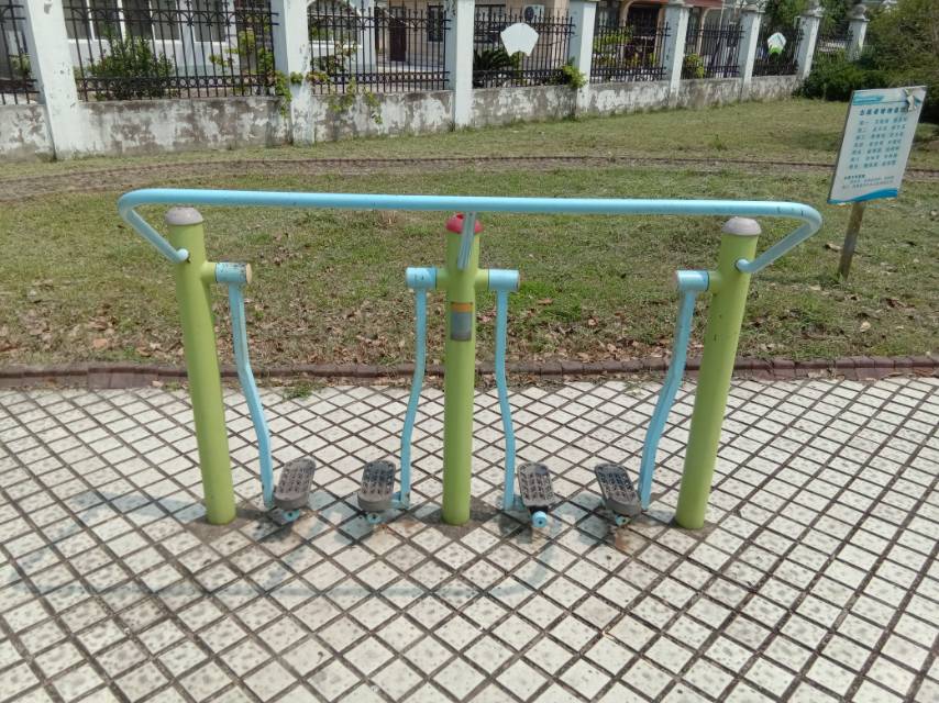 太空漫步器