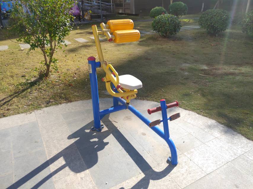 自重腰腹器