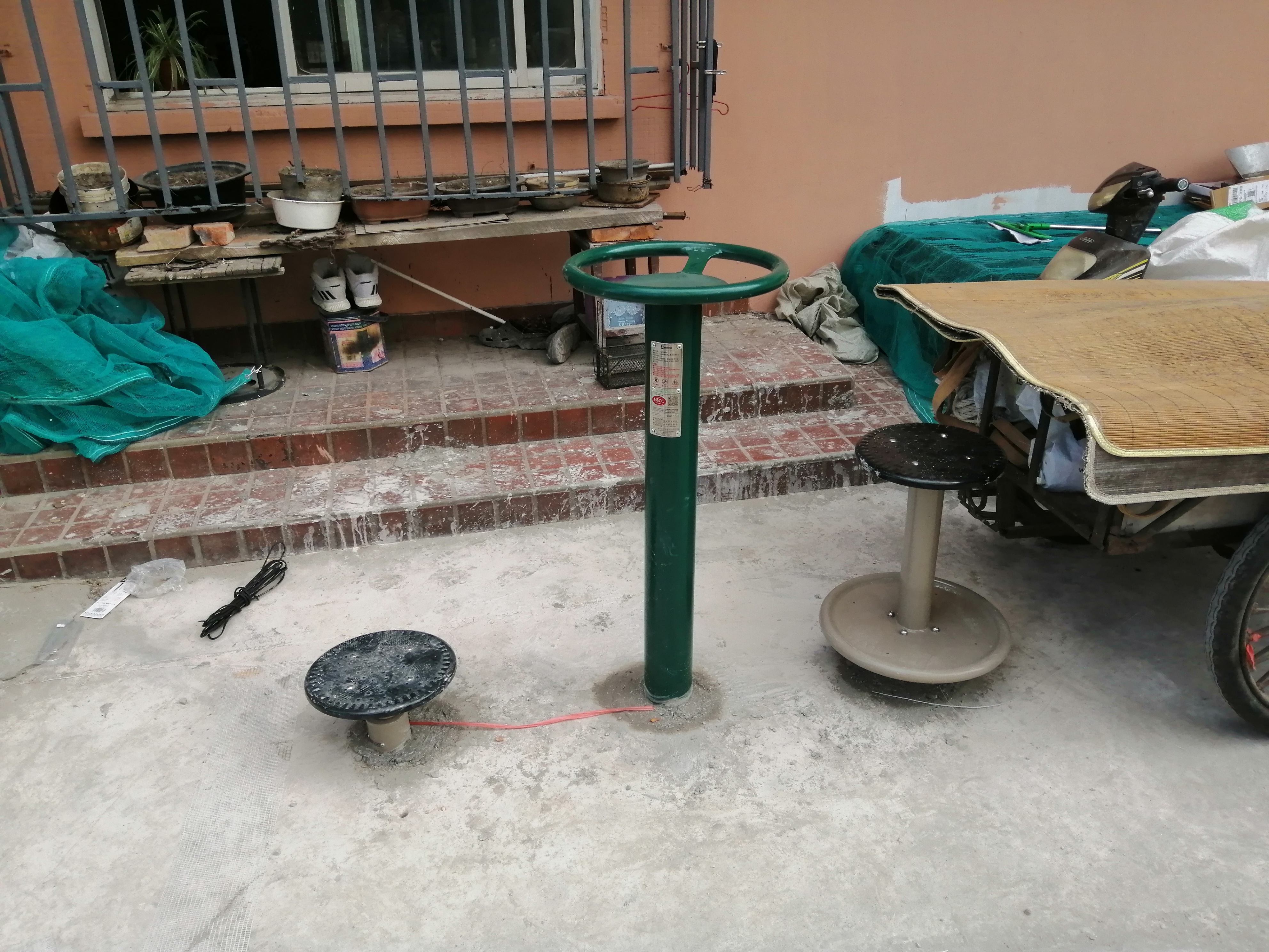 扭腰器