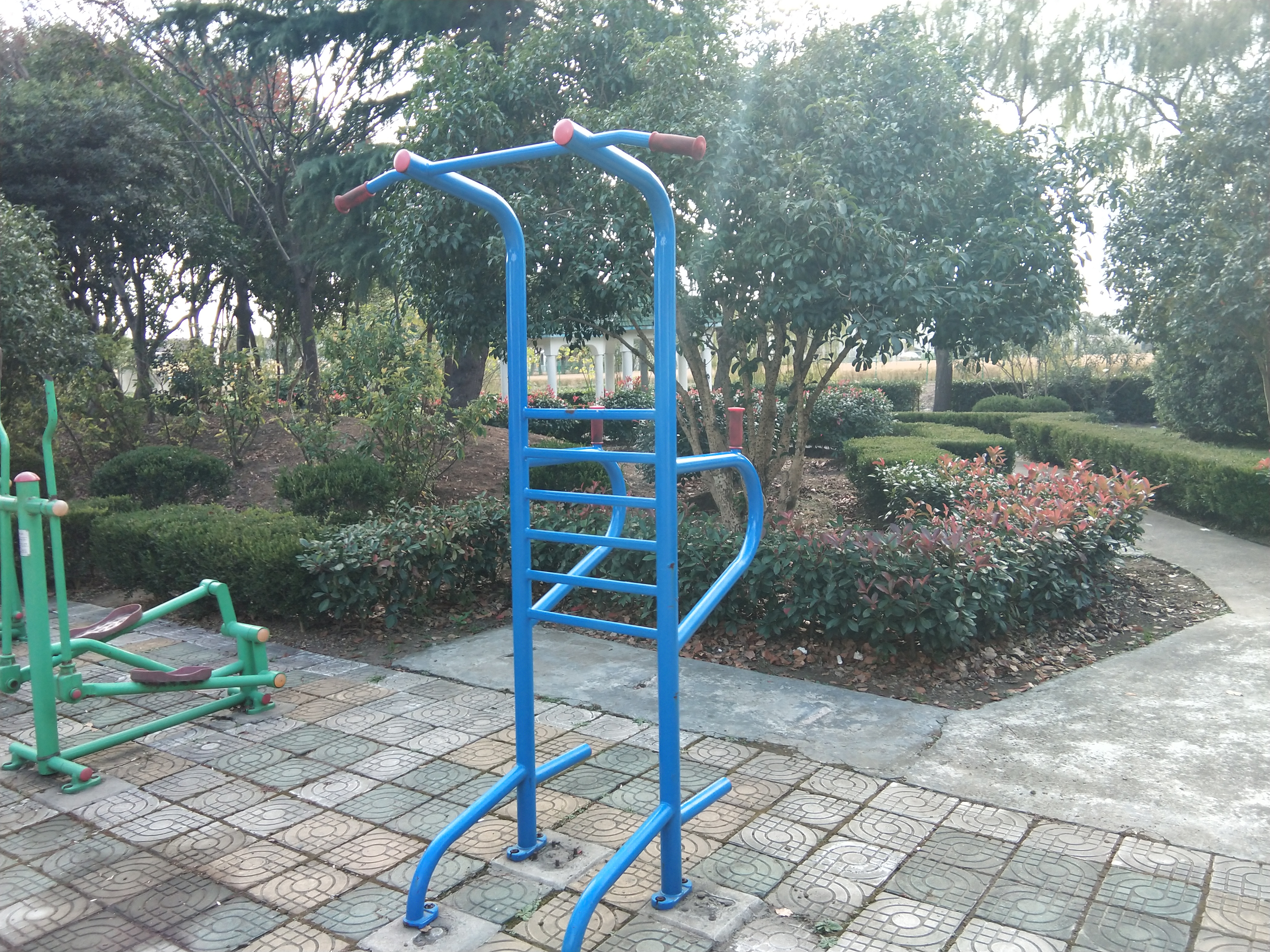 多功能鍛煉器