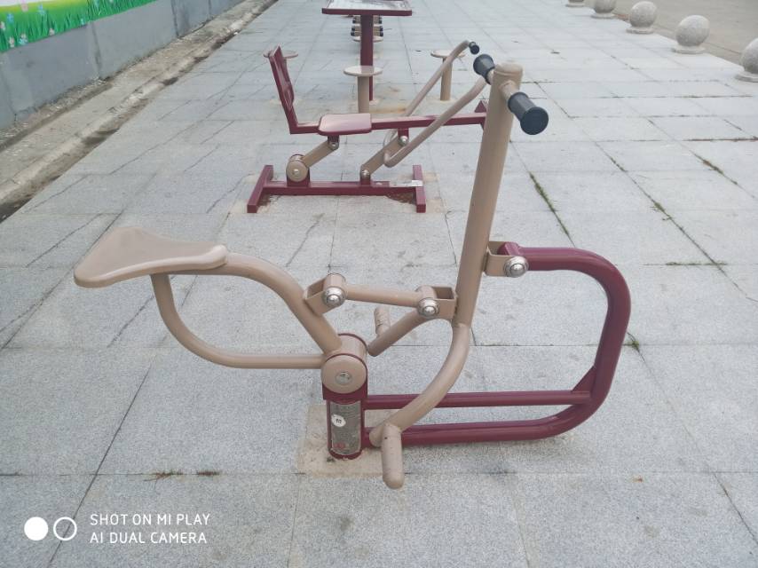騎馬機