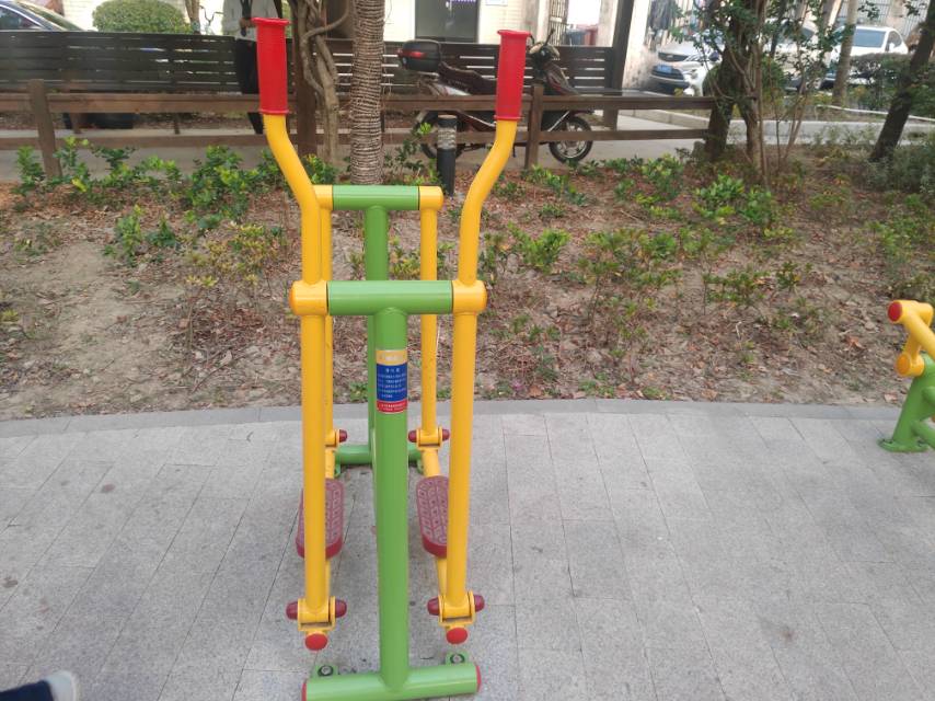 滑行器