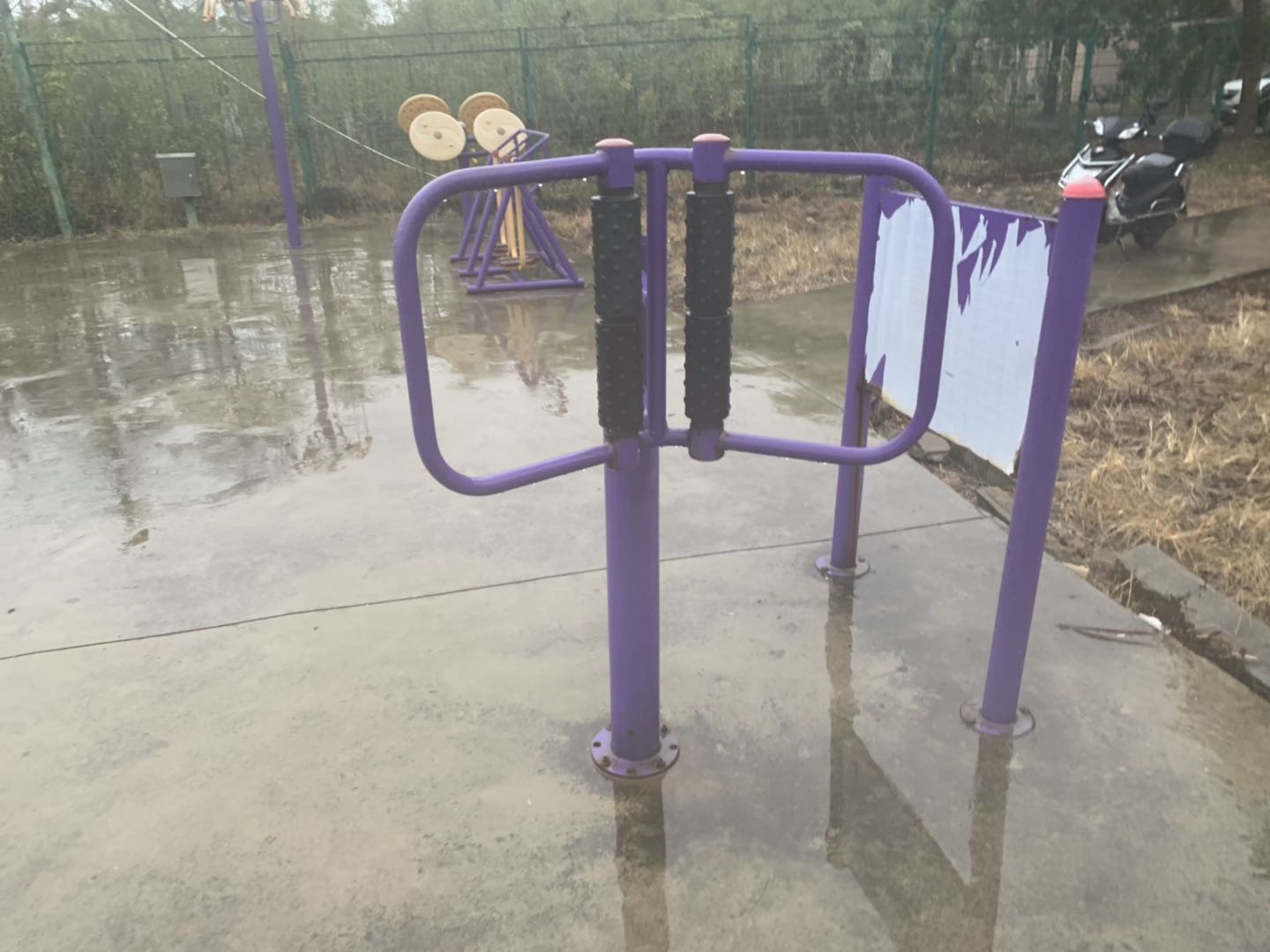 背部按摩器