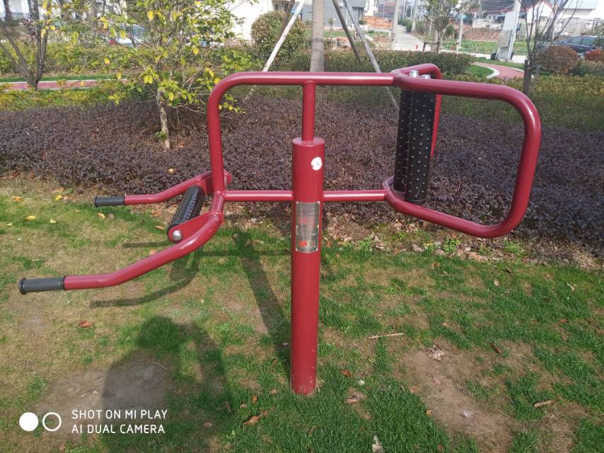 腰背按摩器