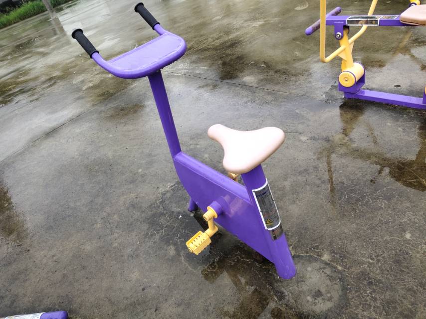 健身車