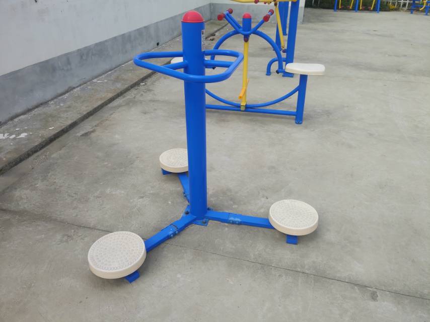 扭腰器