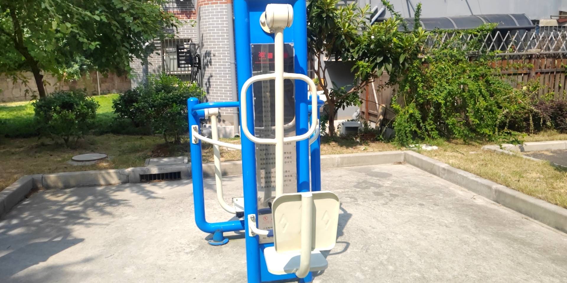 蹬力器
