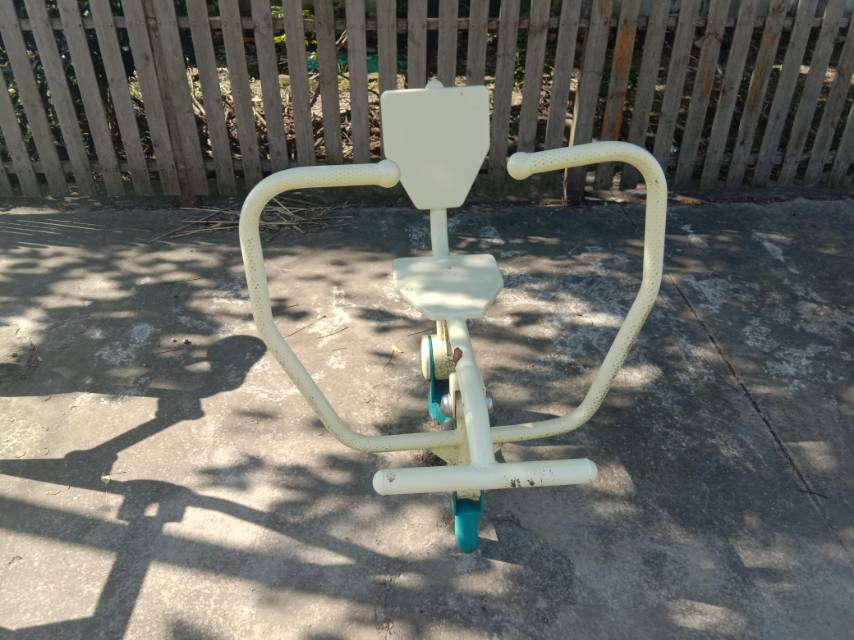劃船器