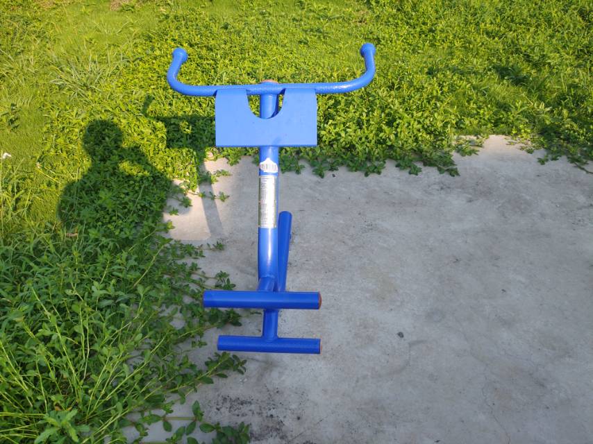 背肌訓練器