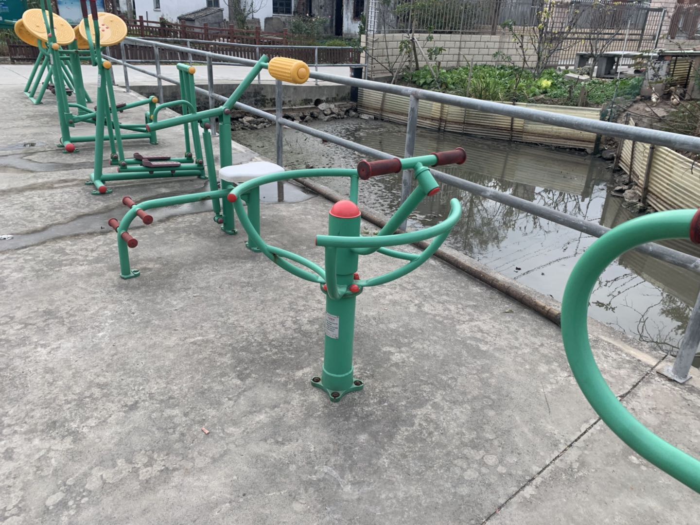 其 它