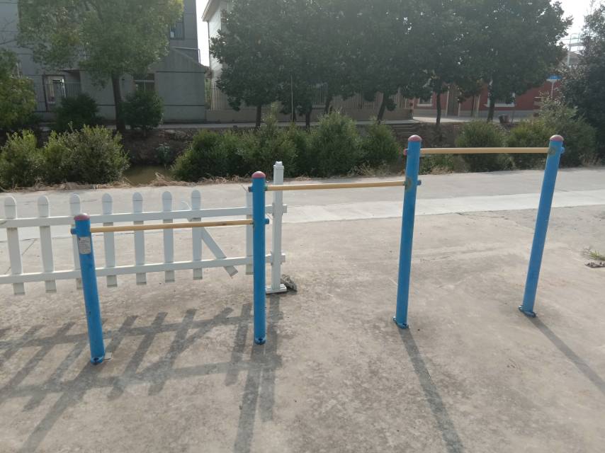 壓腿杠