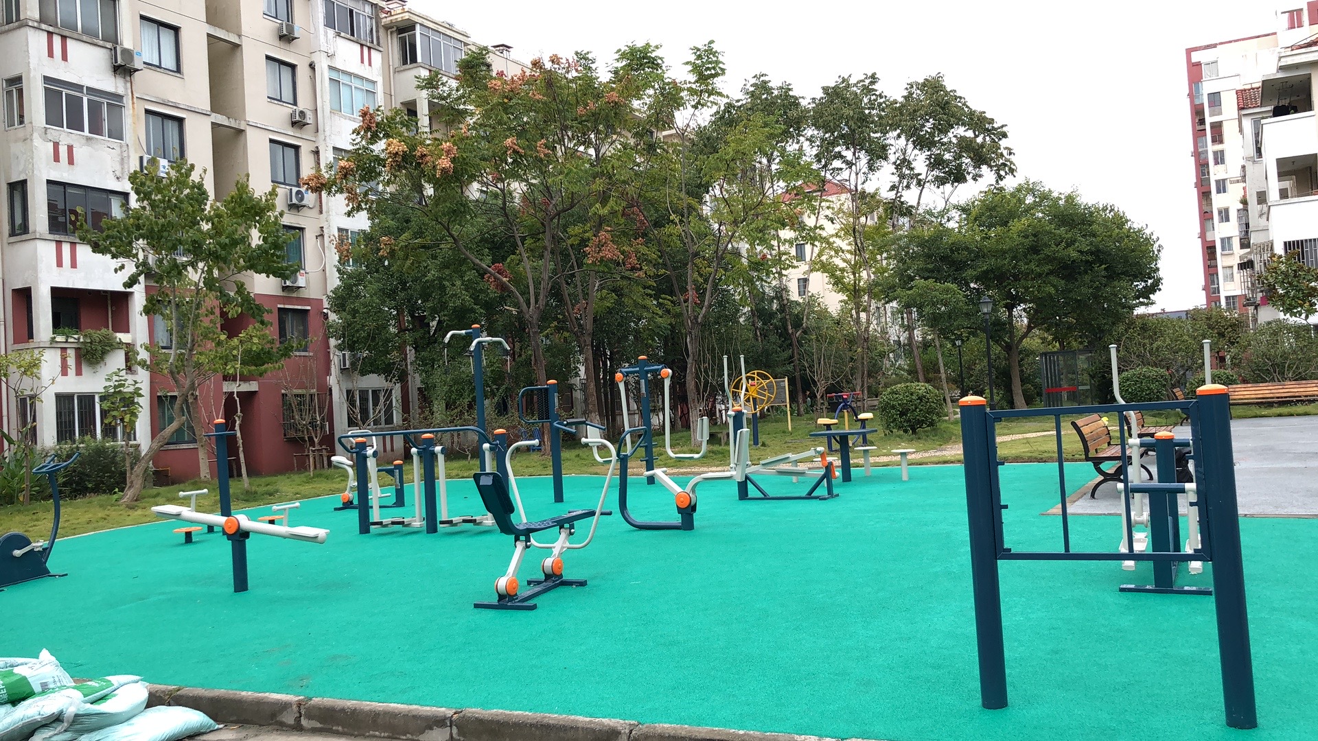 港輝路308弄健身苑點