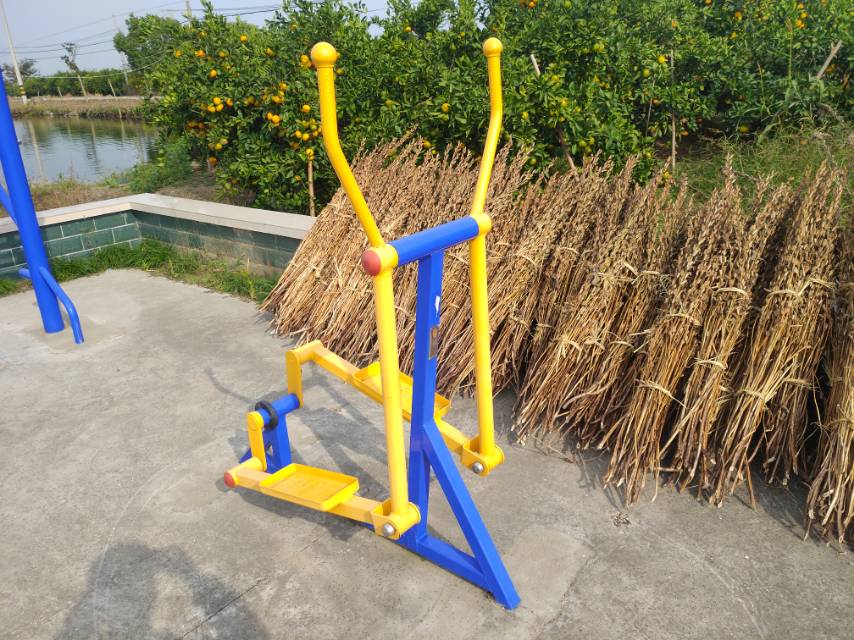 室外橢圓機