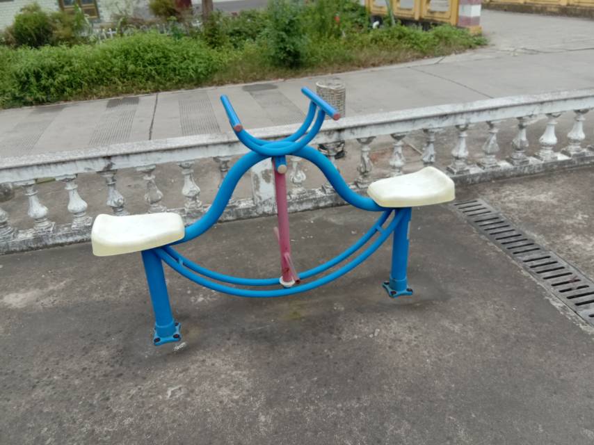 下肢鍛煉器