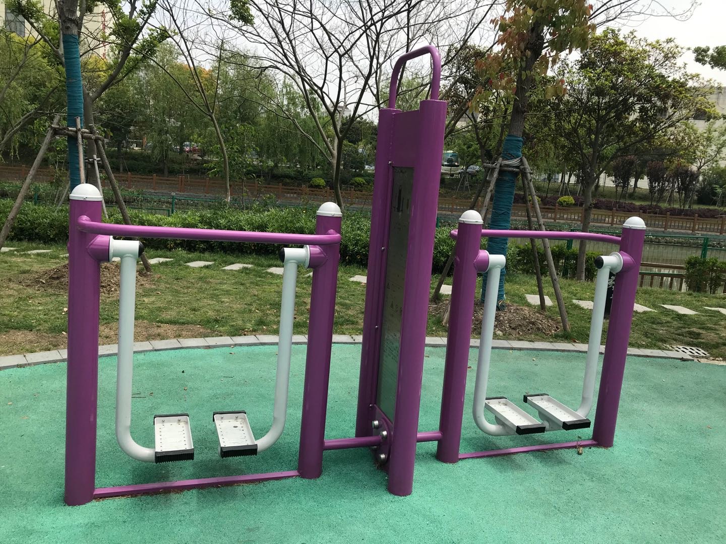 雙位漫步機(jī)