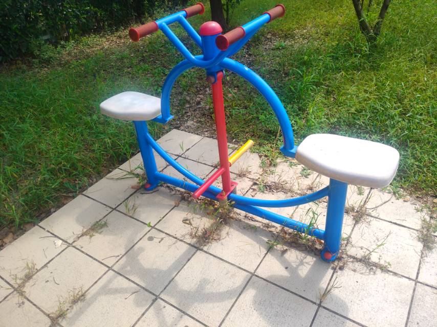 下肢鍛煉器