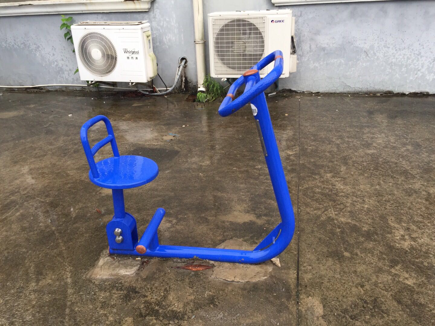 伸展器