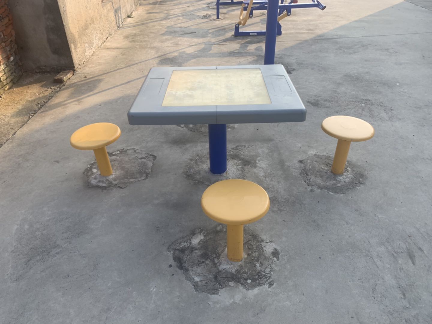 其 它