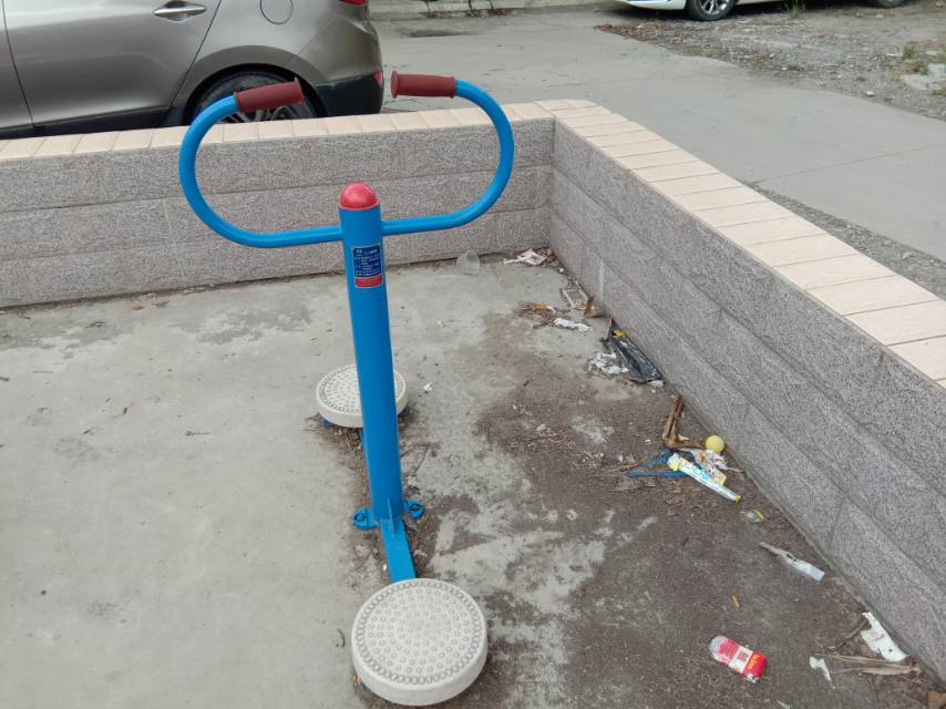 扭腰器