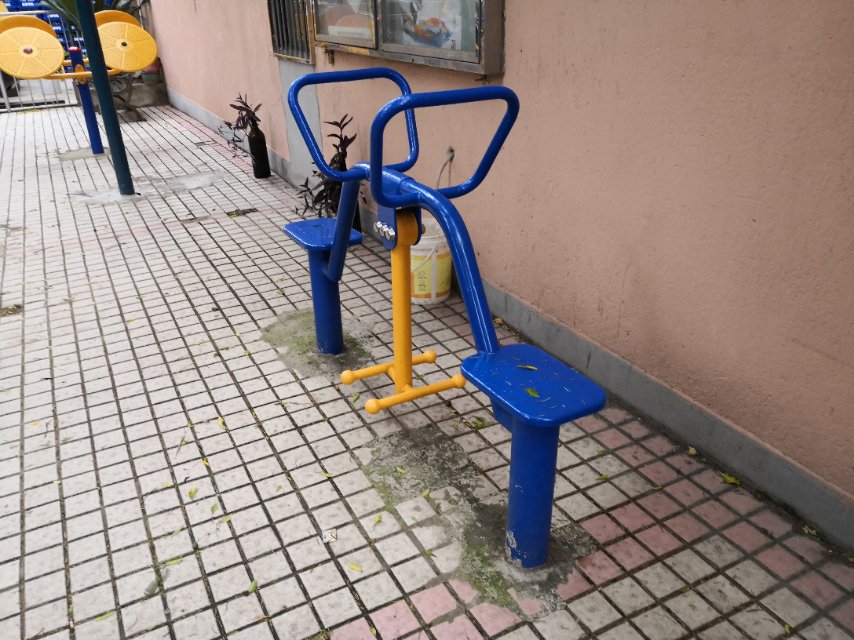 上下肢訓練器