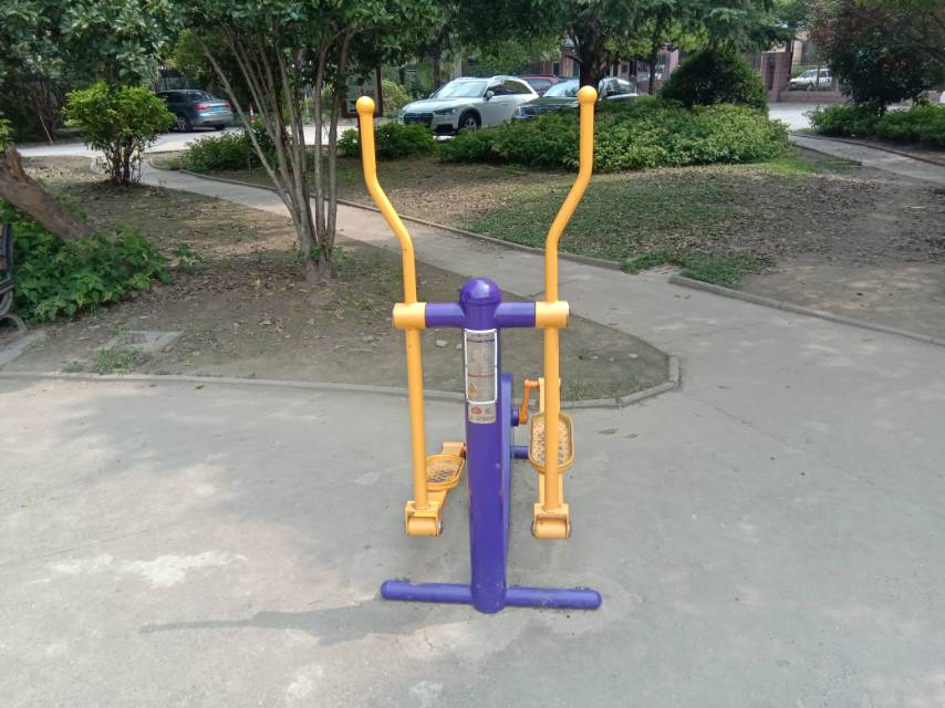 橢圓跑步機