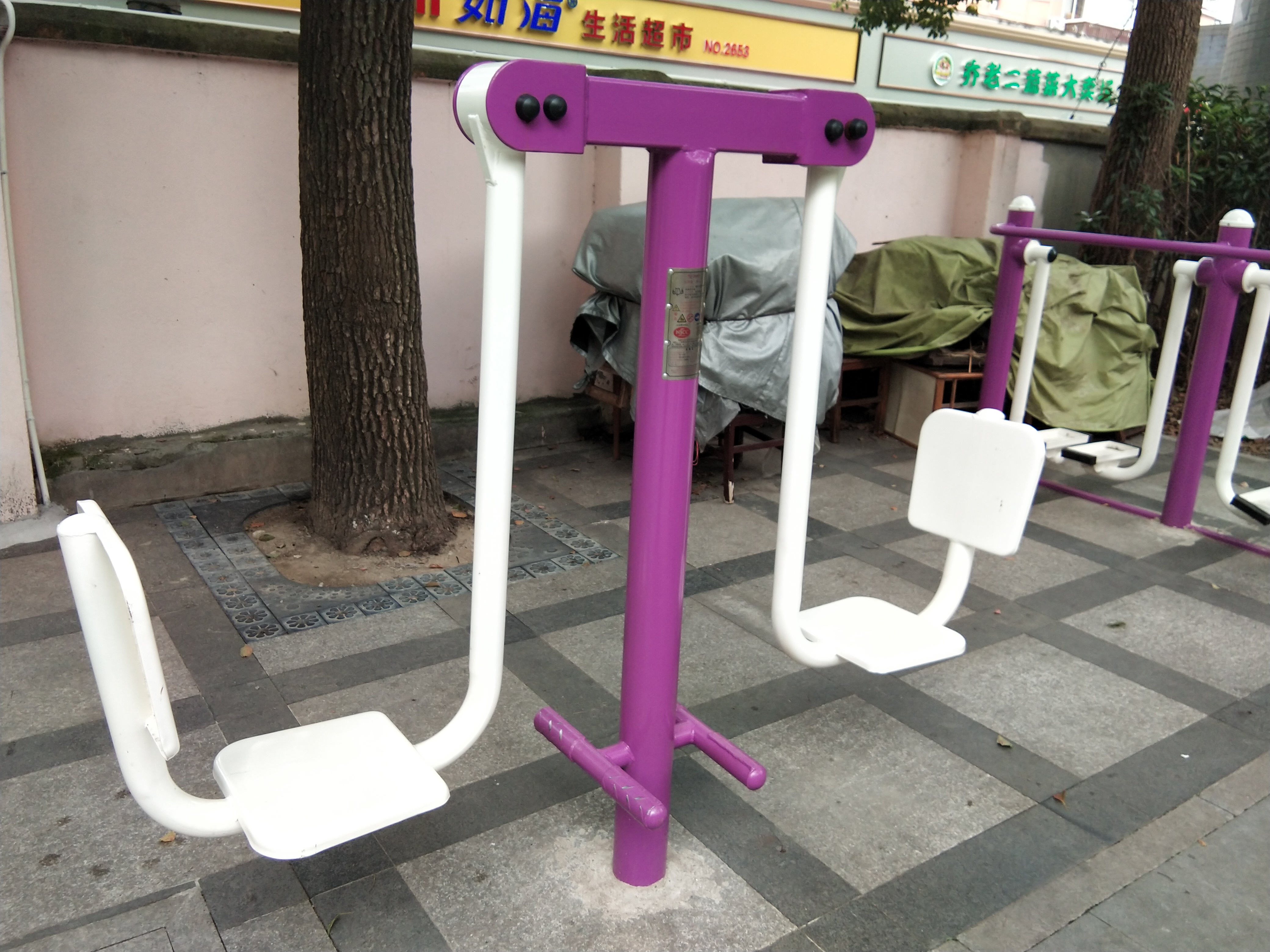 二位蹬力器