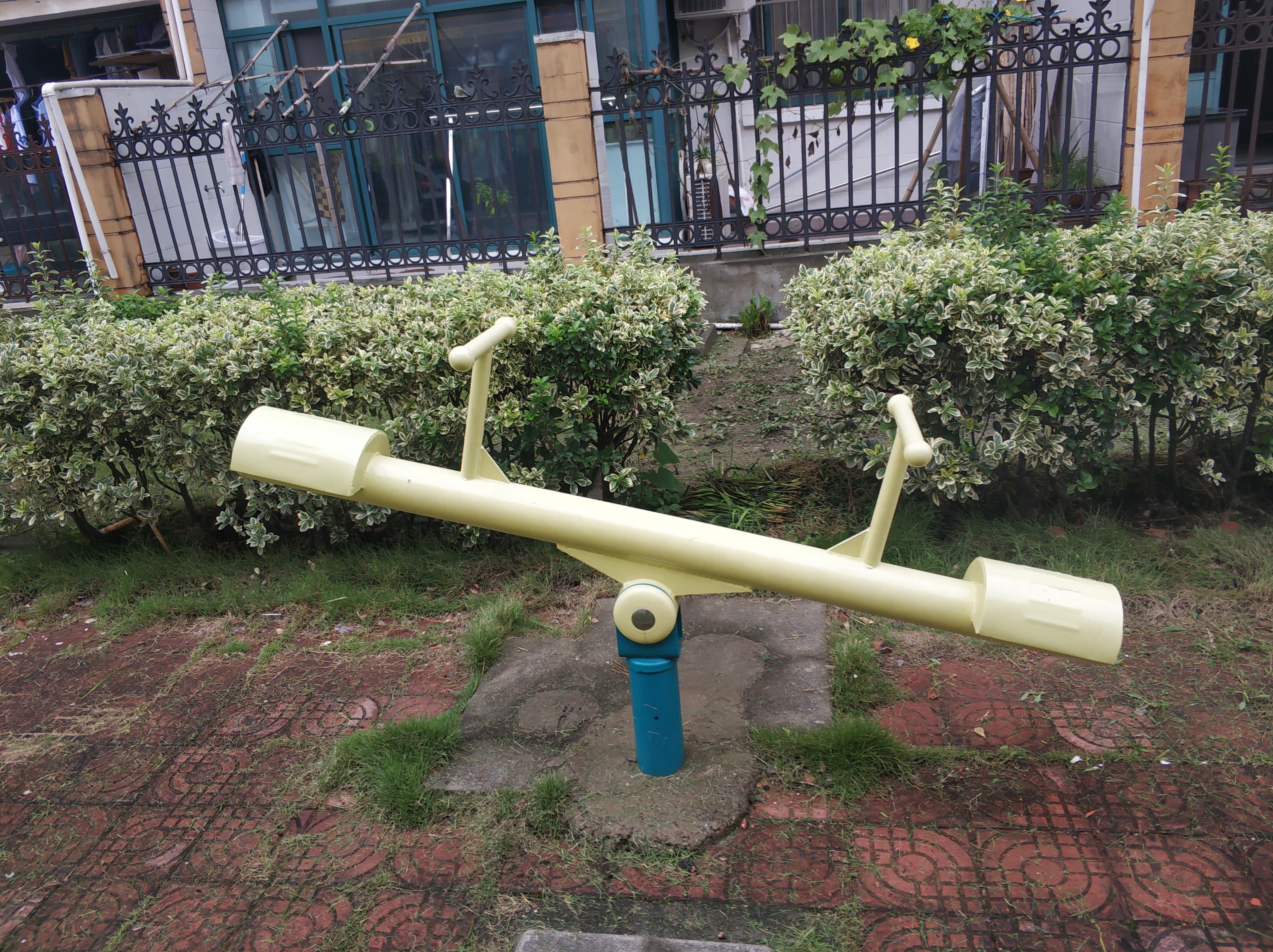 蹺蹺板